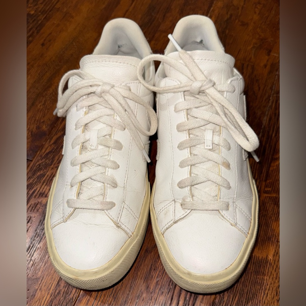 VEJA Campo Sneakers in White and Natural Suede Size US 10 / EU 41 - Picture 3 of 10